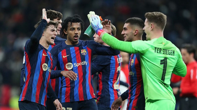 Un gol en propia decide el partido